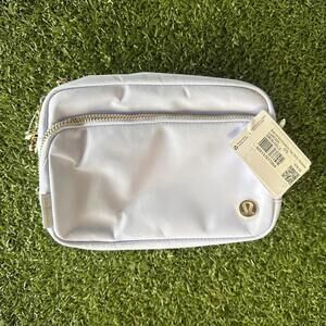 Everywhere Crossbody Bag 2L Metal Hardware - Serene Blue/Gold